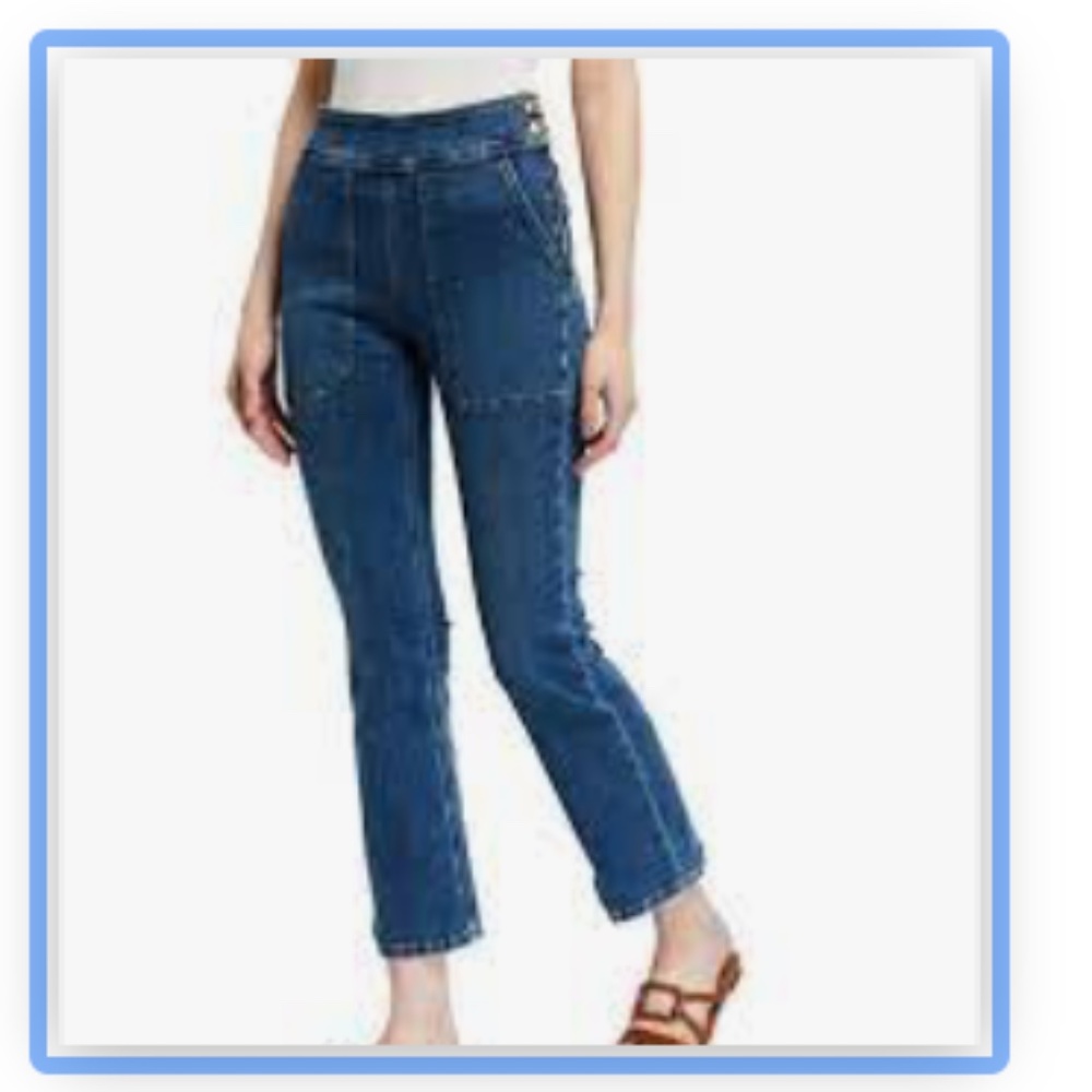 Le Francoise Crop Mini Boot-Cut Jeans